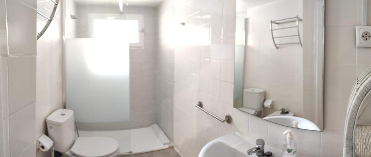 Apartamento A 5 Min De La Playa Y El Centro Almeria Bagian luar foto