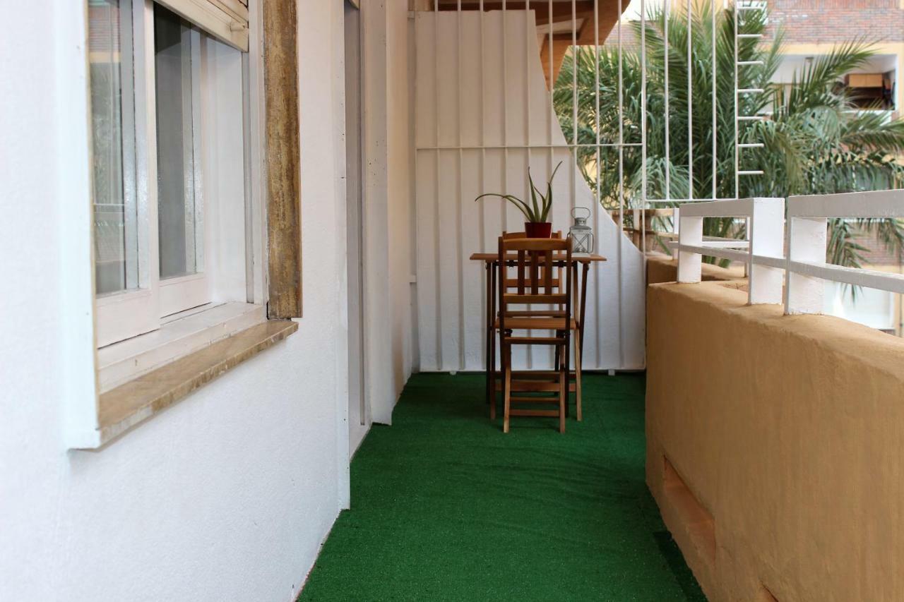 Apartamento A 5 Min De La Playa Y El Centro Almeria Bagian luar foto
